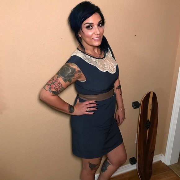 Comfy DRESS 👗 - Picture 2 of 4